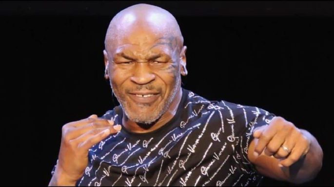 Para el recuerdo: el día que Mike Tyson se divirtió con un pesaje de Khabib