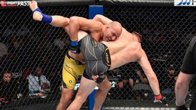 "Rompí las reglas": a los 42 años, Glover Teixeira se consagró campeón por primera vez