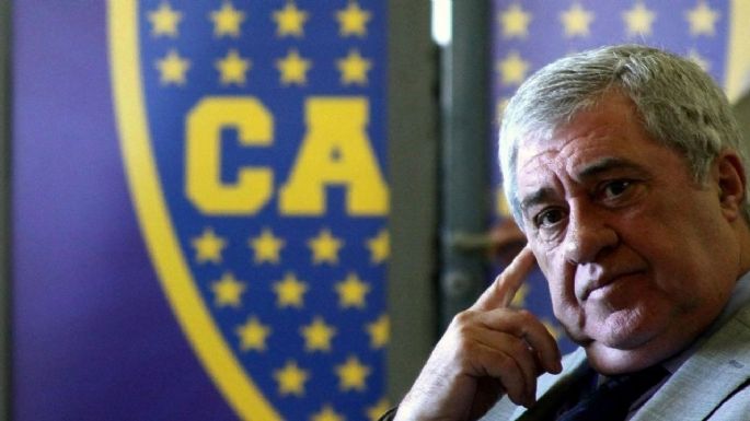 No le gustó: el presidente de Boca habló sobre un posible refuerzo y mostró su enojo