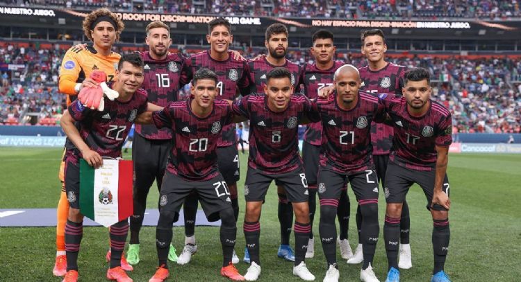 No es Chicharito: el jugador que fue descartado por el Tata Martino para la Selección Mexicana