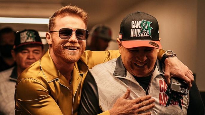 Conmovedor: Eddy Reynoso y una emocionante explicación sobre su tatuaje de Canelo Álvarez