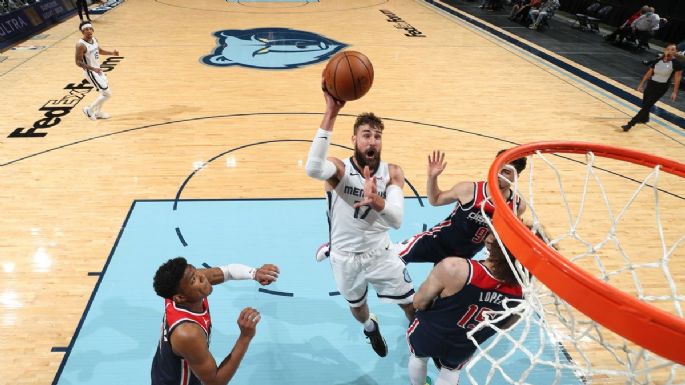 Jonas Valanciunas lideró a Memphis Grizzlies para aplastar a Washington Wizards