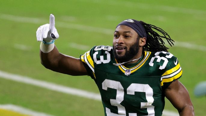 Aaron Jones definió su futuro en medio de cifras millonarias