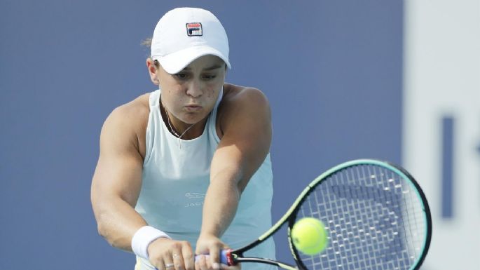 Lamentable final: el cruce de Ashleigh Barty y Aryna Sabalenka terminó de una forma impensada