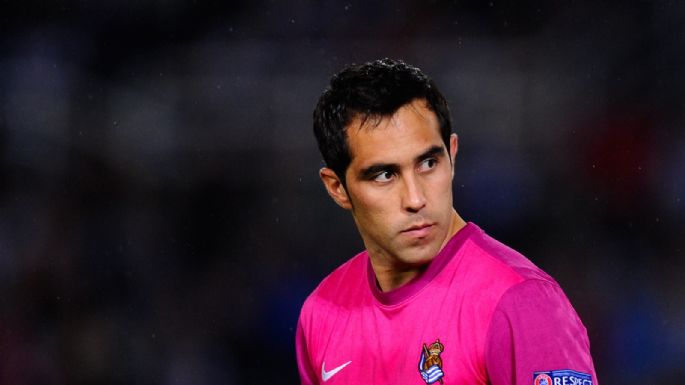 Claudio Bravo develó sus planes a futuro con el Real Betis y la Selección Chilena