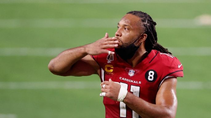 Larry Fitzgerald podría sorprender a la NFL y tomar una decisión sobre su futuro