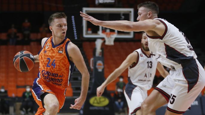 Valencia y Baskonia se preparan para el trascendental choque de Euroliga, con dos grandes dudas