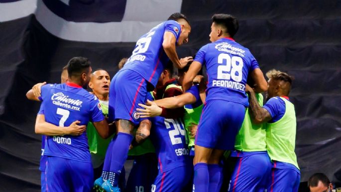 Reynoso lo espera: una figura de Cruz Azul está cada vez más cerca de volver a jugar