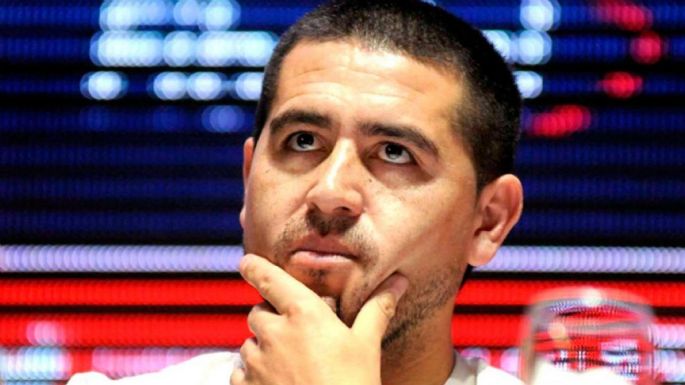 Le pidió a Riquelme irse y podría continuar en Boca: la promesa que no arregló su salida