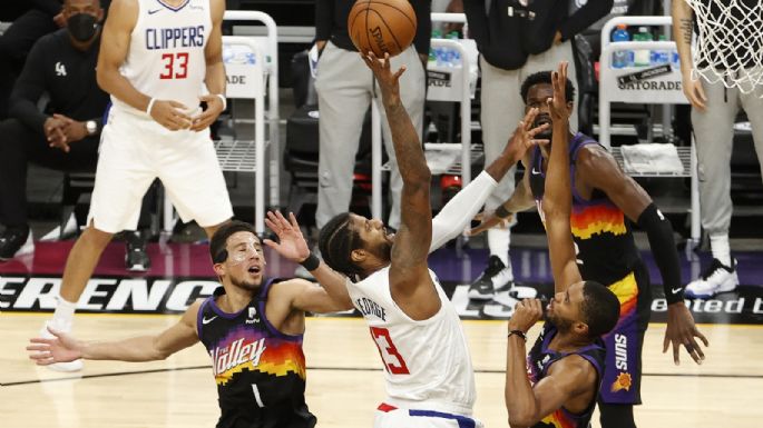 Paul George puso la cara, los Clippers ganaron como visitante y mantienen viva la lucha ante Suns