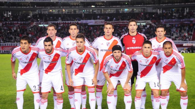 Los hinchas sueñan con su regreso: un ex River recibió un galardón en la Premier League