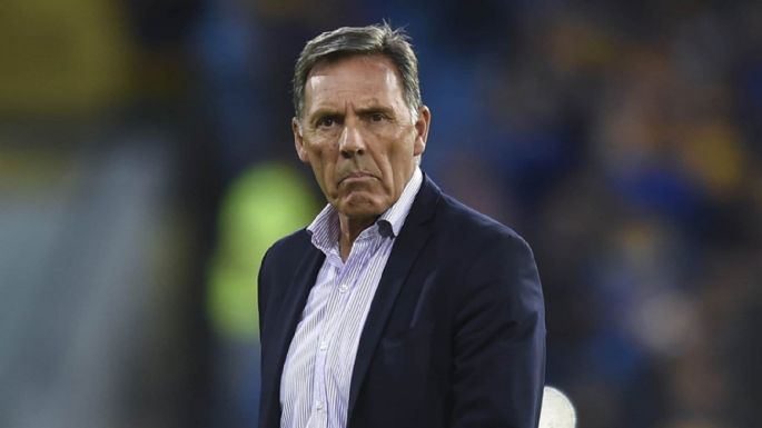 Russo se preocupa: renunció a su club el entrenador que lo reemplazaría en Boca