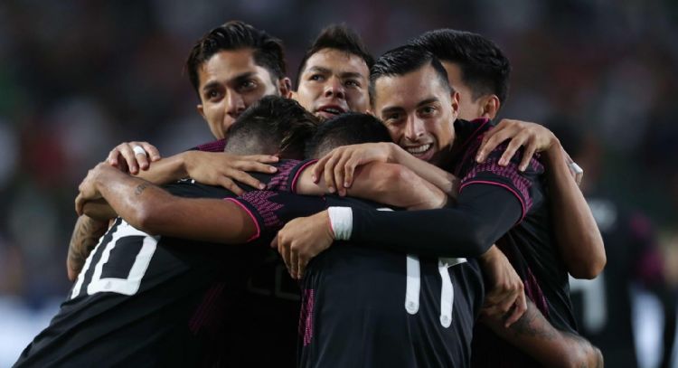 Contentan a los fanáticos: el intercambio en Instagram de dos figuras de la Selección Mexicana
