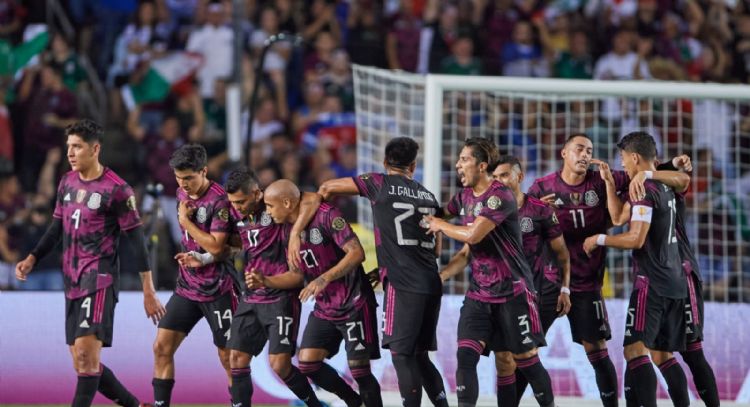 “Todo está bien”: una figura de la Selección Mexicana hizo las paces con su entrenador