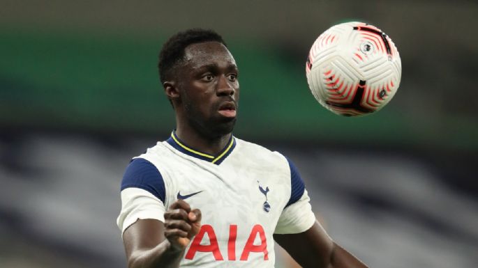 Sin lugar en Tottenham, Davinson Sánchez figura en carpeta de un importante equipo español