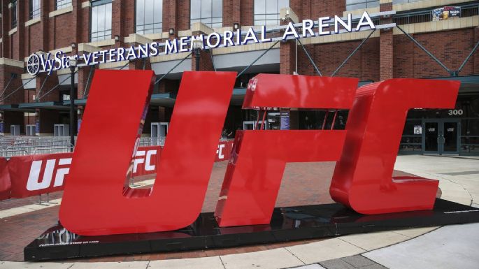 Al acecho del título: el referente semipesado que regresará al octágono de UFC