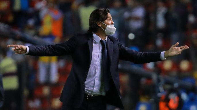 "Queremos verlo en cancha": Santiago Solari le dedicó unas palabras a una figura del América