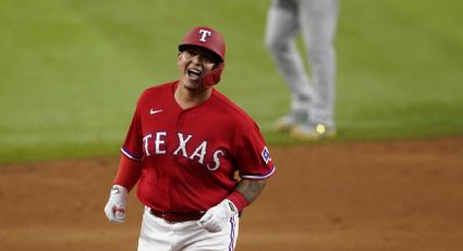 Debut soñado para Yohel Pozo en la MLB: home run y victoria de Texas Rangers