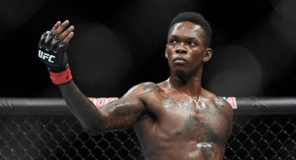 Se acerca el regreso de Israel Adesanya: cuál es la fecha propuesta para la revancha con Whittaker