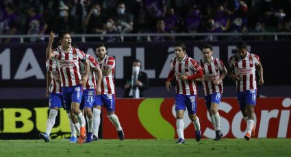 Ilusiona a los fanáticos: una figura de Chivas podría estar de vuelta ante América