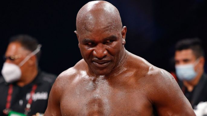 No se rinde: Evander Holyfield se prepara para una nueva pelea