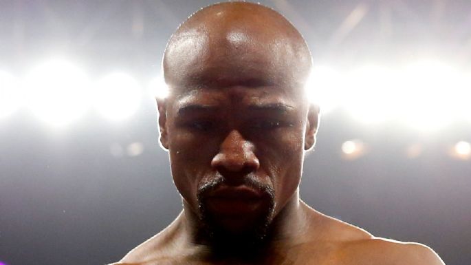 No pagó lo que debía: Floyd Mayweather recibió una demanda que podría complicar su futuro