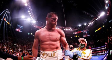 “Es la pelea perfecta”: un ex campeón mundial aseguró cuál es el camino que debe tomar Canelo Álvarez