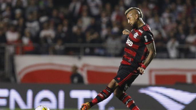 Se recuperaron: el Flamengo goleó a Bragantino con Arturo Vidal de titular