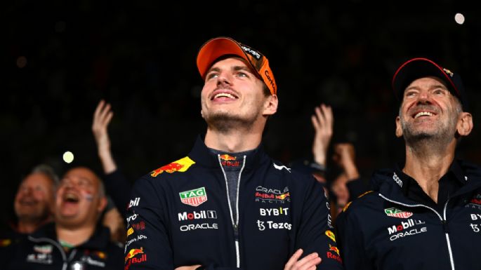 A la altura de dos históricos: analistas se quedan sin adjetivos para Max Verstappen y lo comparan