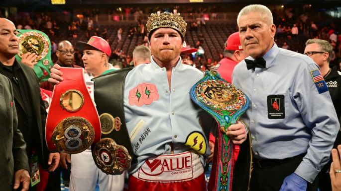 "Vamos a checar": Canelo Álvarez reveló por qué aún no se ha operado de la lesión en su mano