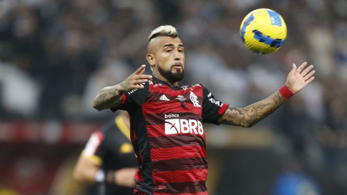 Por un corte de luz: Arturo Vidal dijo presente en la igualdad sin goles ante Corinthians