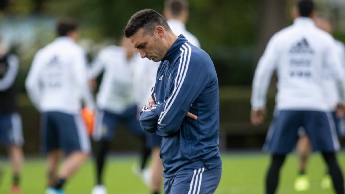 Otra mala noticia para Scaloni: la figura de la Selección Argentina que se lesionó a días de Qatar