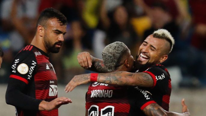 Volvió al triunfo: con Arturo Vidal de titular, Flamengo derrotó a Cuiabá