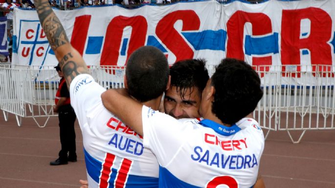 De ídolo a rival: el ex Universidad Católica que tiene una oferta de un equipo de Primera División