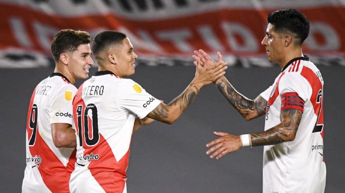 Llega afilado: River acertó tres penales, goleó y espera por Boca