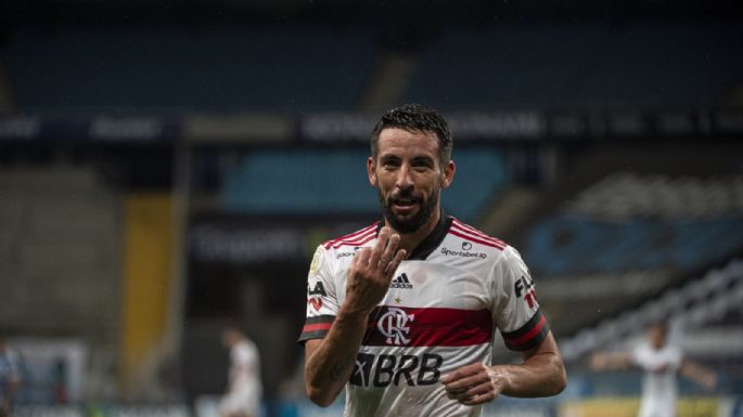 No la pasa bien: Mauricio Isla se gana nuevas críticas por la caída del Flamengo