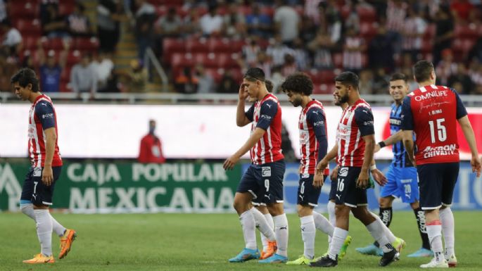 Un paso en falso: Canelo Álvarez tendrá dificultades para comprar a las Chivas por esta razón