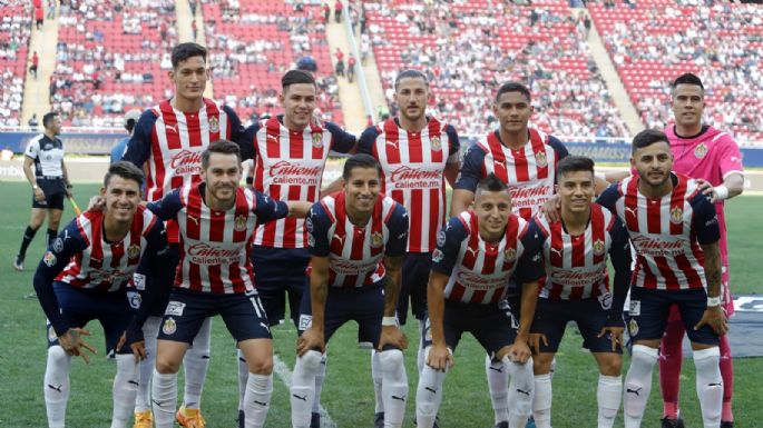 Inesperado: un exfutbolista tomó una decisión sobre su vuelta a Chivas