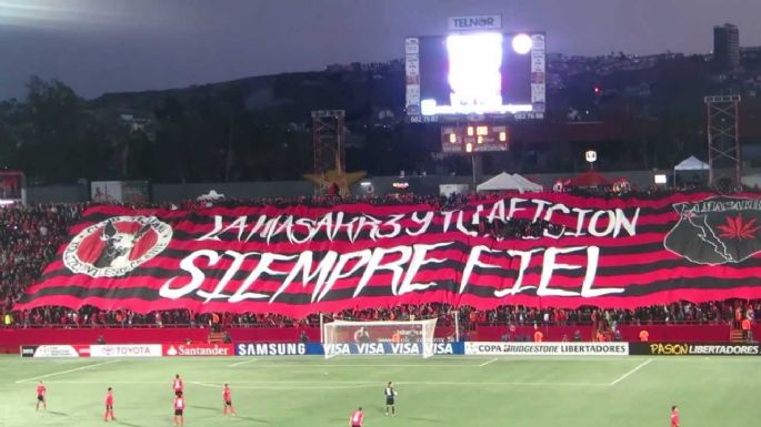 Piensan en el Apertura: el defensa de la Selección Chilena que reforzará a Tijuana