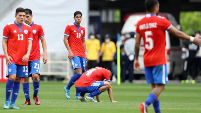 Mira de reojo: el rendimiento de un futbolista que no gusta nada en la Selección Chilena