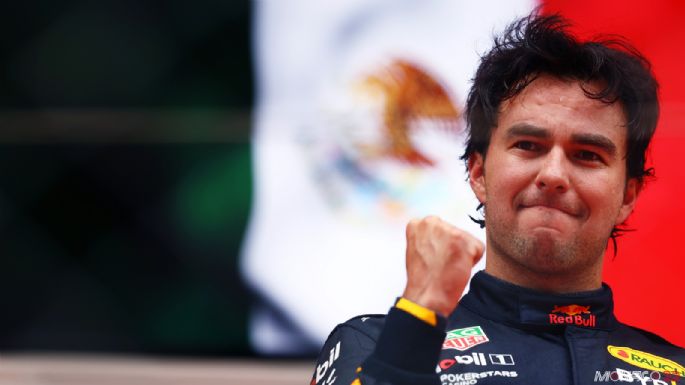 La bandera primero: el mensaje de Checo Pérez a Daniel Suárez tras el triunfo en Nascar