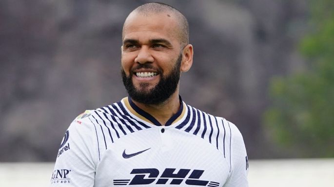 Le bajó el pulgar: la inesperada declaración de una ex figura de Pumas sobre Dani Alves