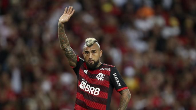 Arturo Vidal va por todo: Flamengo y un gesto importante con el chileno