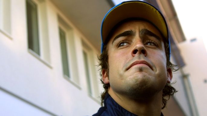 Remontada con polémica: el recuerdo de la carrera de Fernando Alonso que terminó en escándalo