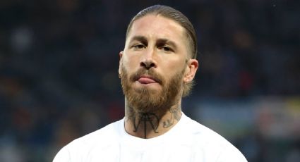 Entre críticas y bromas: las pintorescas imágenes de Sergio Ramos en un icónico museo