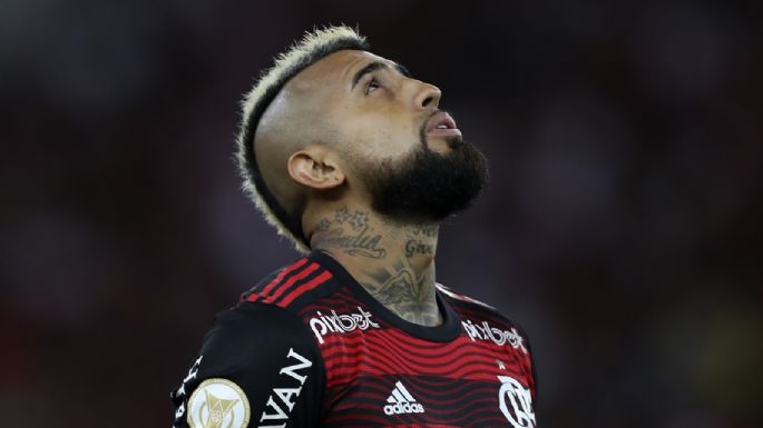 Arturo Vidal tiene cada vez menos lugar: el jugador que llega a Flamengo para relegar al chileno