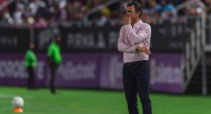 Cambio de timonel: el ex jugador argentino que asoma como próximo entrenador de Chivas