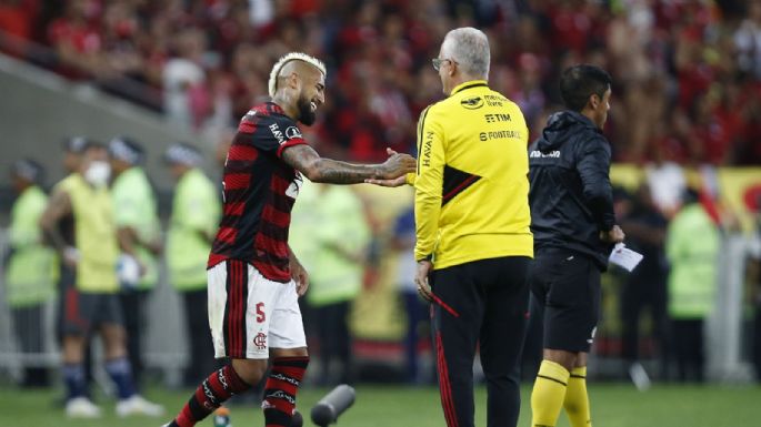 Amor a primera vista: Arturo Vidal ya era la obsesión de Dorival Júnior antes de arribar a Flamengo