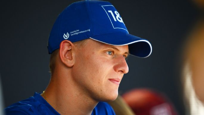 “Mostrará sus habilidades”: Mick Schumacher recibió el apoyo menos pensado para seguir en la F1