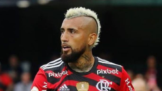 Atención Arturo Vidal: la decisión del entrenador de Flamengo ante el enojo del chileno